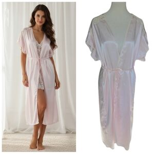 Vintage Satin Robe by Val Mode Pale Pink Women's Size Medium